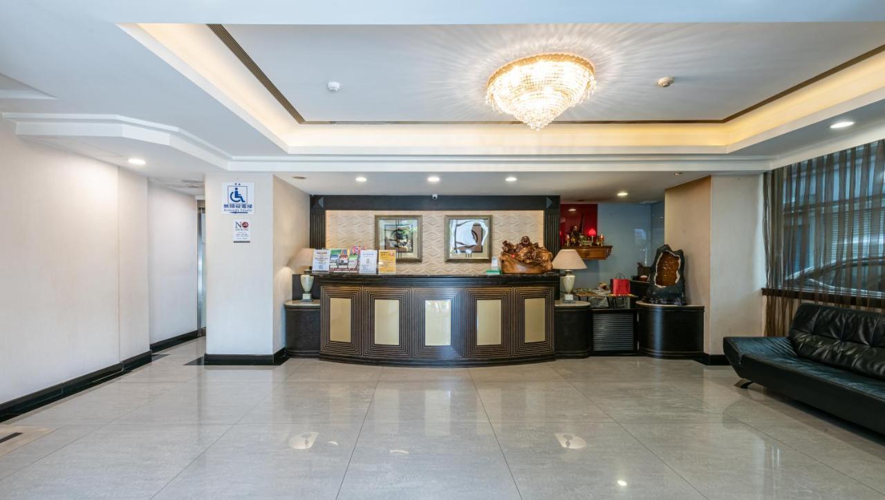 Hub Hotel - Zhongshan Branch Taipei Bagian luar foto