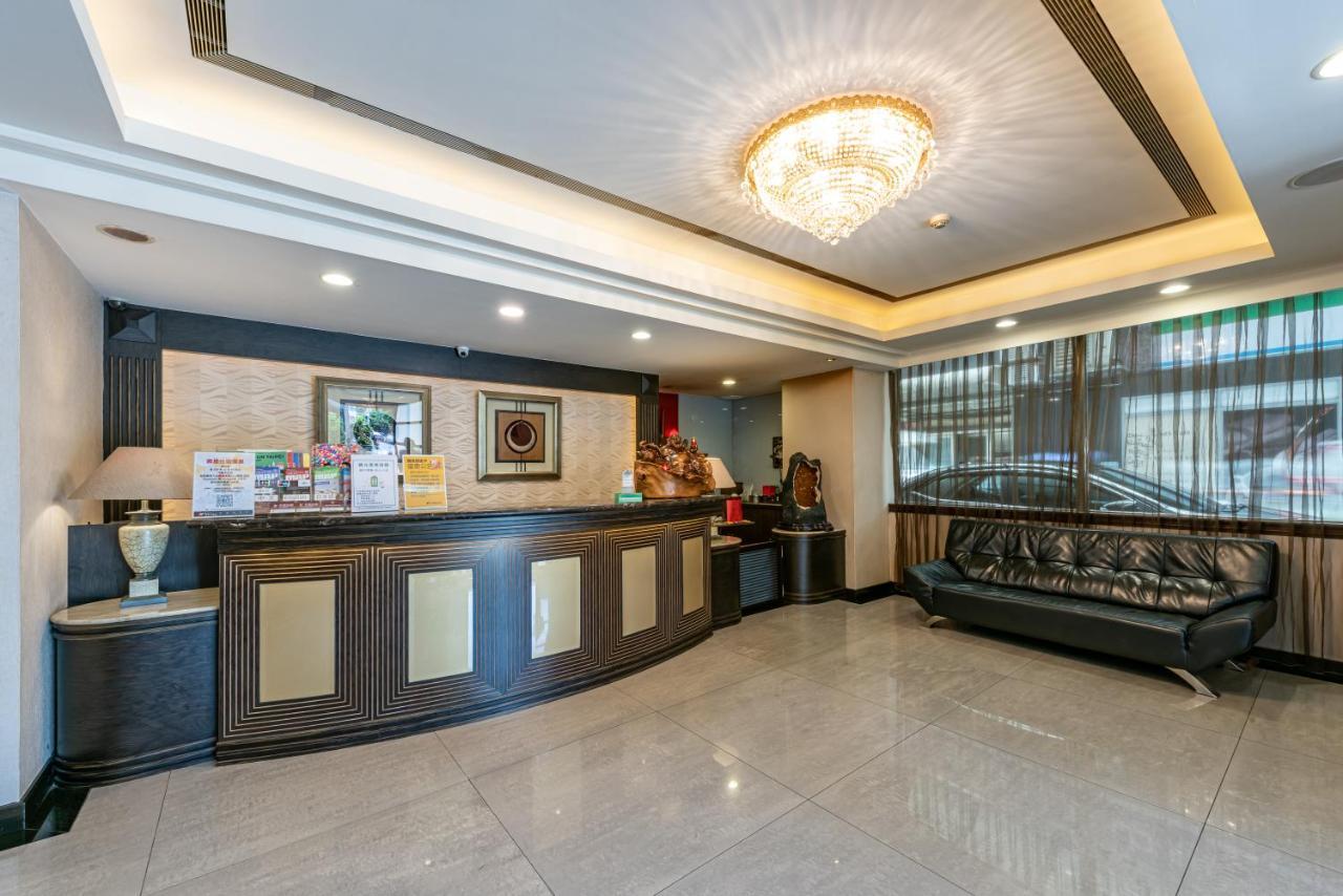 Hub Hotel - Zhongshan Branch Taipei Bagian luar foto