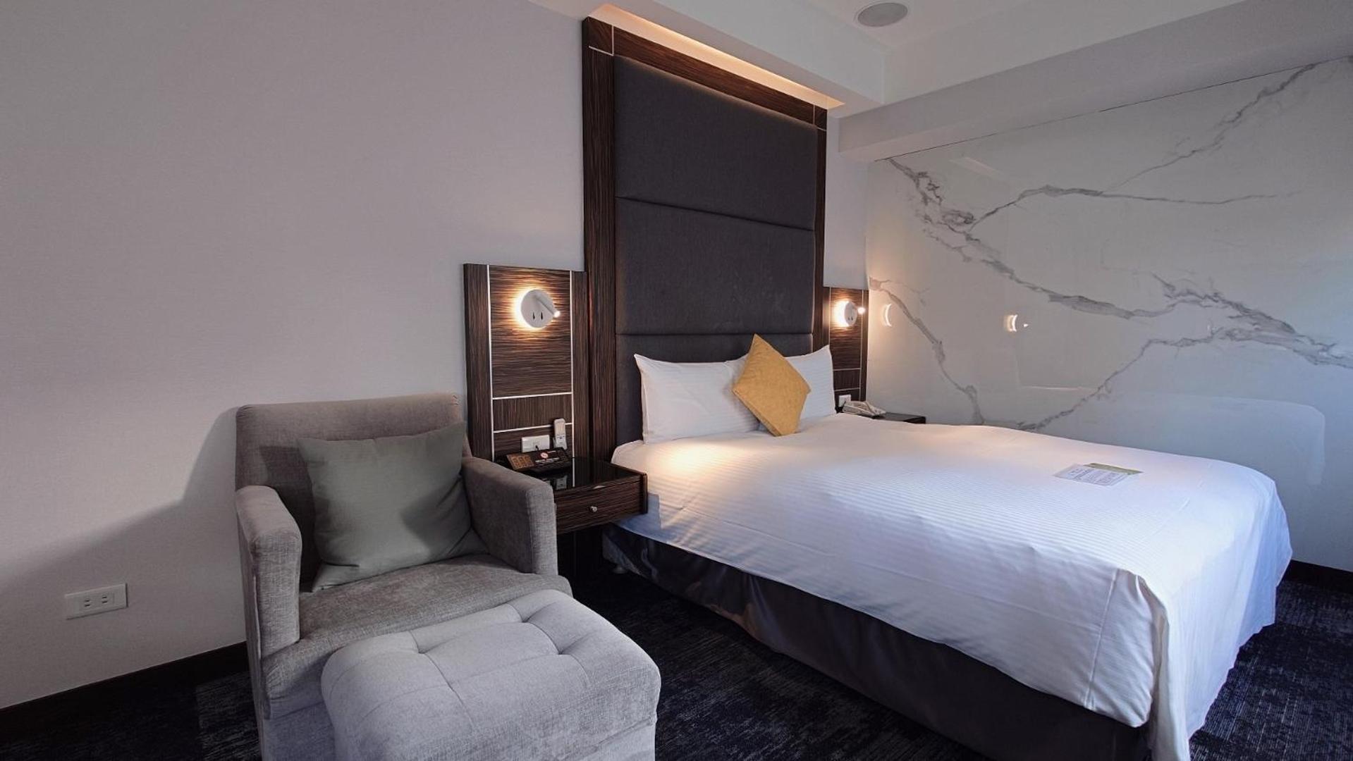 Hub Hotel - Zhongshan Branch Taipei Bagian luar foto